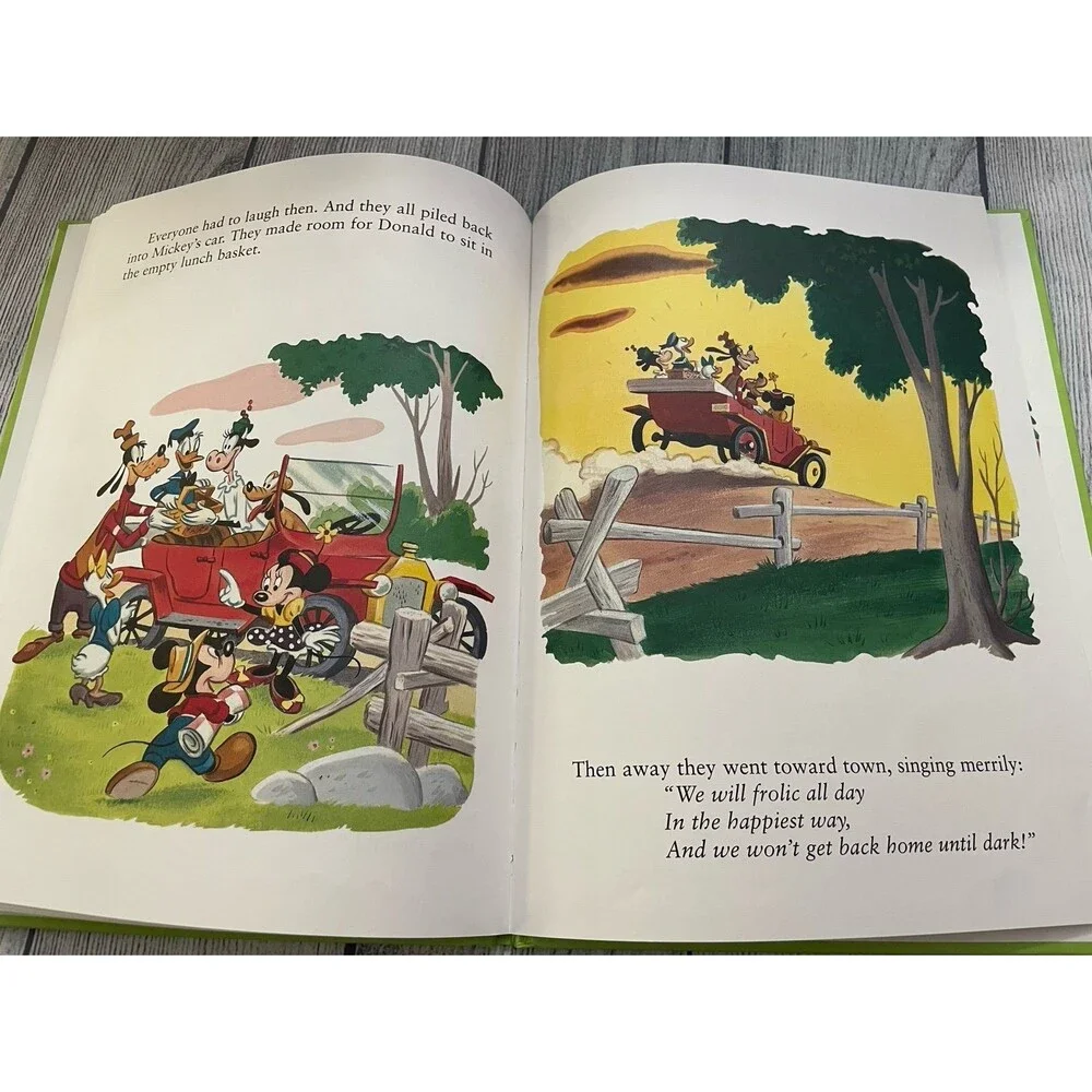 Vintage Disney Mickey Mouse’s Picnic Hardcover Book, Storybook Favorites, 2006
